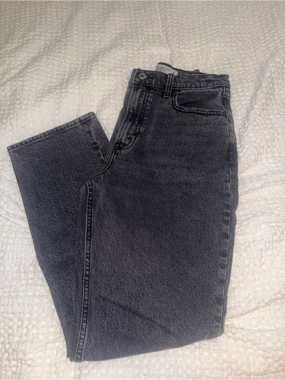 Abercrombie 90s straight high rise jeans